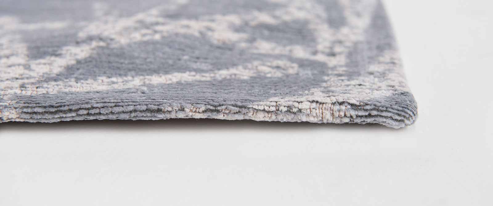 Louis De Poortere tappeti Romo LX 8742 Lomasi Steelblue side